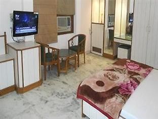 Hotel Celebration Κανπούρ Εξωτερικό φωτογραφία